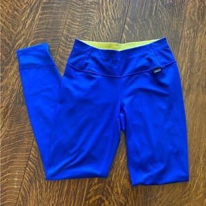 Patagonia capilene base layer midweight size small. Blue/yellow waist band.